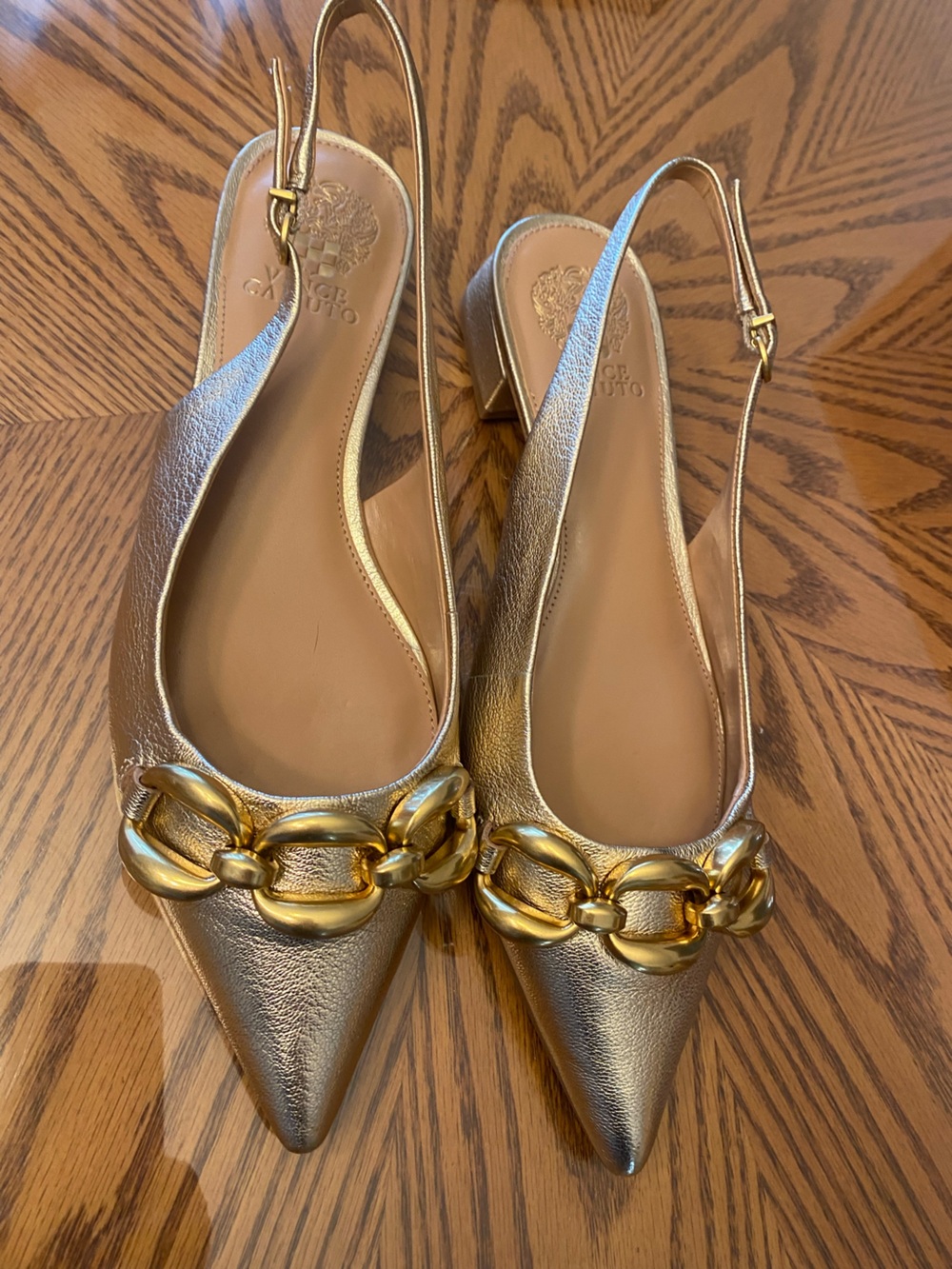 Vince Camuto Gold Metallic Pointed Slingback Flats with Chain Detail - Picture 2 of 4